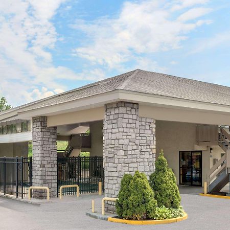 Days Inn By Wyndham Columbus Fairgrounds Exteriör bild