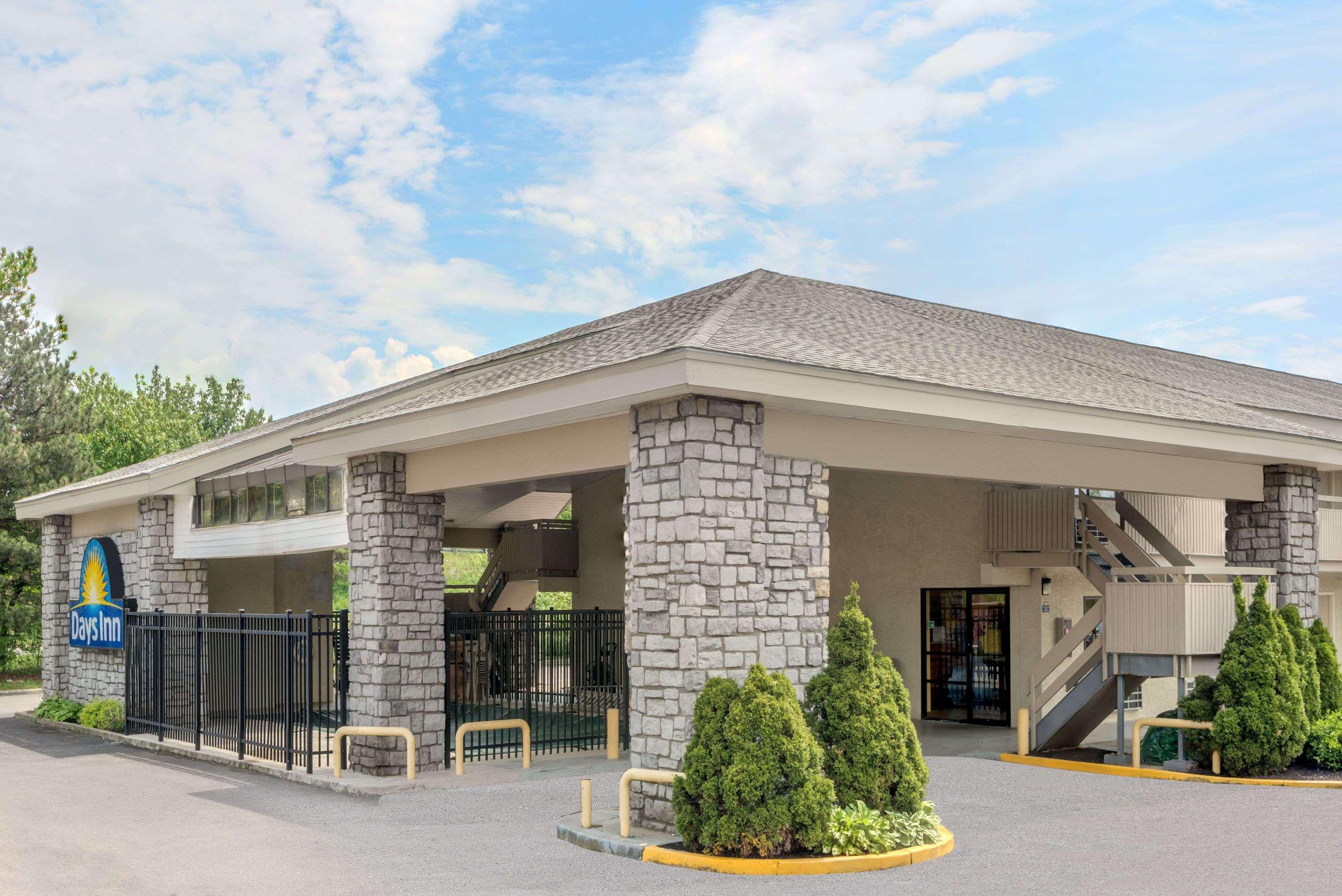 Days Inn By Wyndham Columbus Fairgrounds Exteriör bild