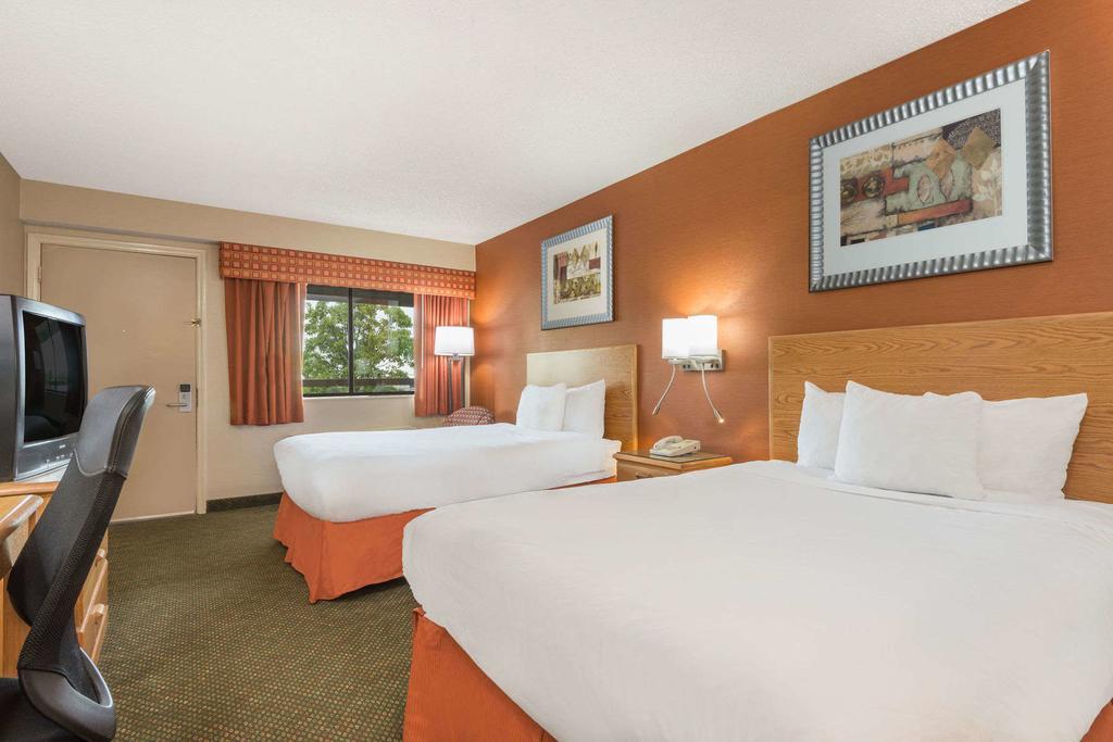 Days Inn By Wyndham Columbus Fairgrounds Exteriör bild